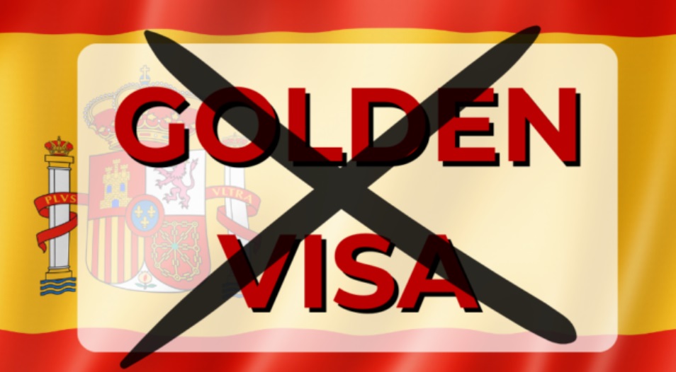 Golden Visa Spain scrapped. Created on Canva